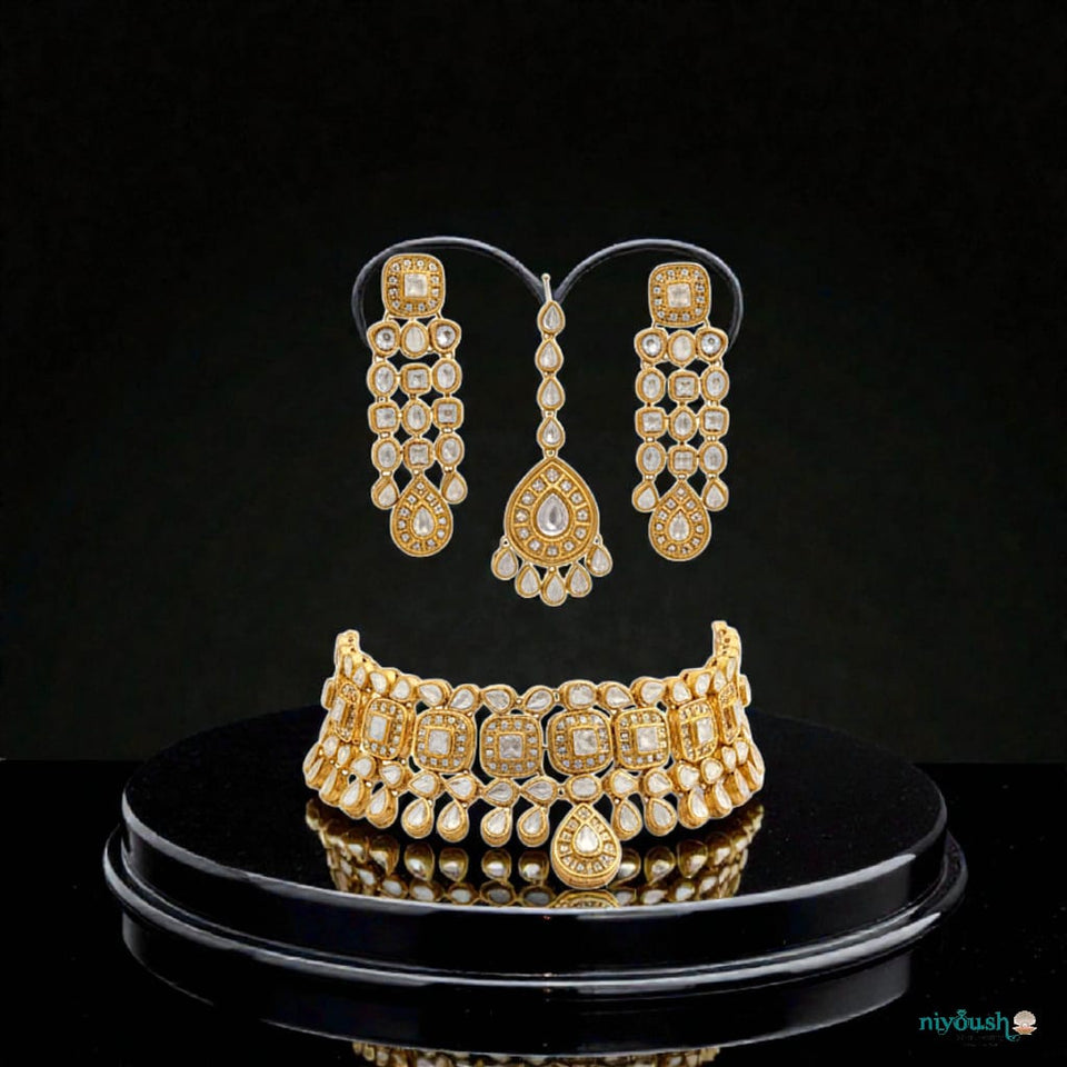 Nuha Artificial Kundan Set