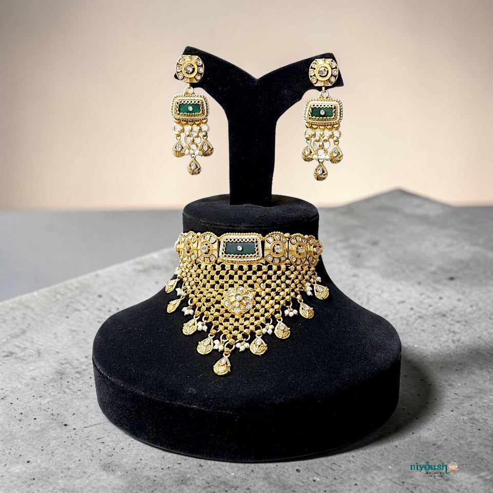 Zeenat emerald choker set