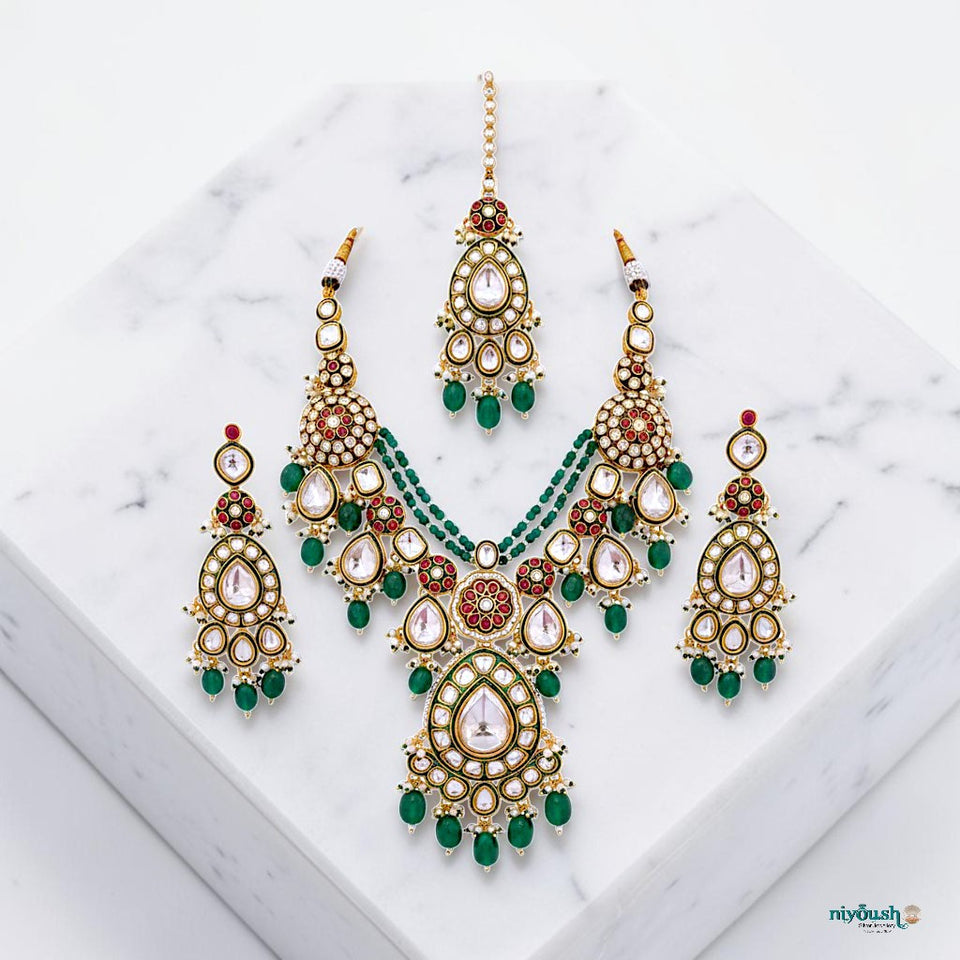 Hiya Kundan gold plated set