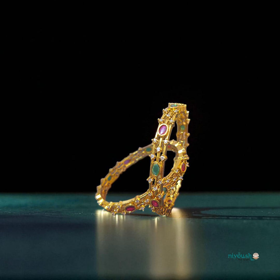 gold bracelet