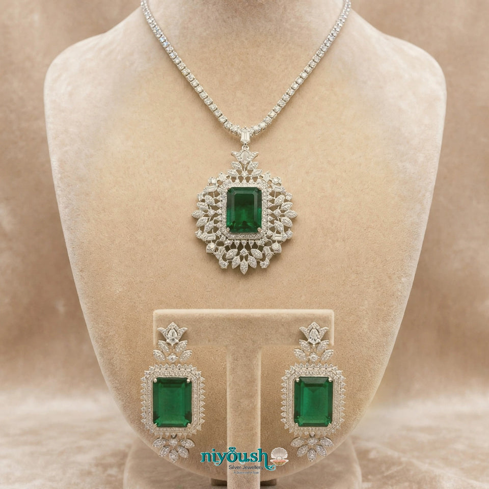Emerald Green Queen set