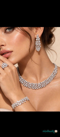 Niyoush Starlight - Premium 4-Piece Artificial Diamond-Cut Bridal Set