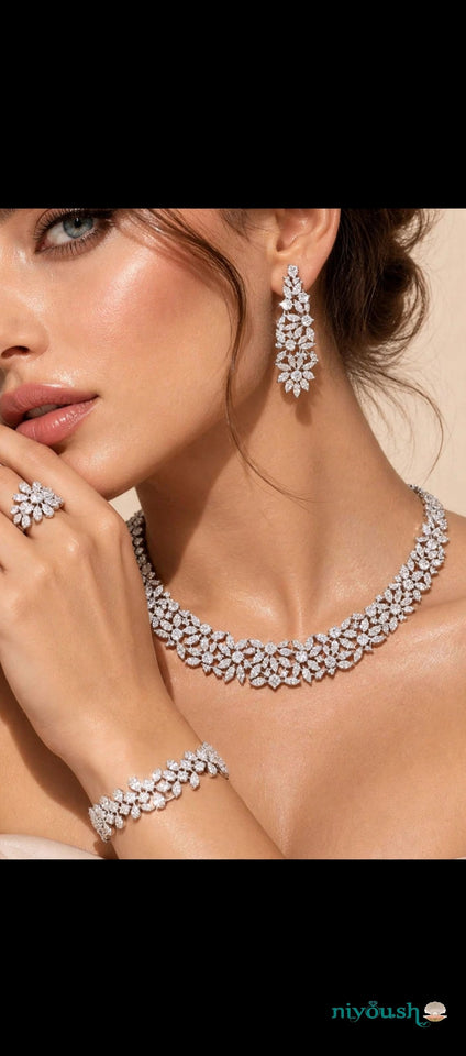 Niyoush Starlight - Premium 4-Piece Artificial Diamond-Cut Bridal Set