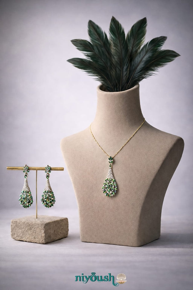 Jewelry set with necklace and earrings