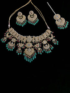 Rani Tikka and Earrings Set