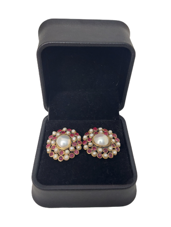 Peeking Red Pearl Studs