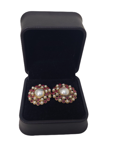 Peeking Red Pearl Studs